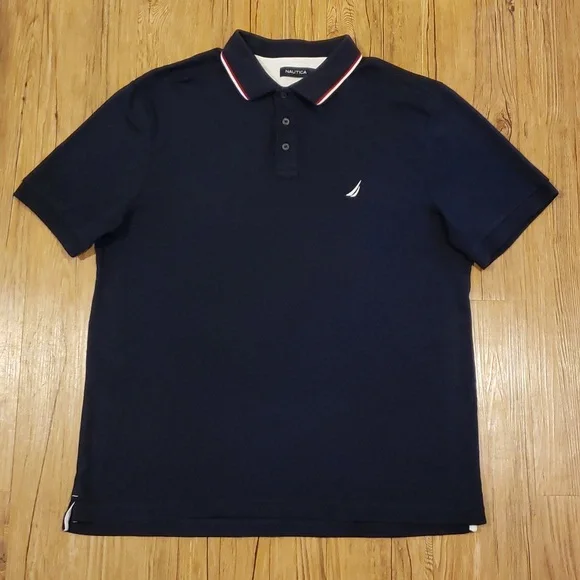 Nautica Top - Picture 1 of 4